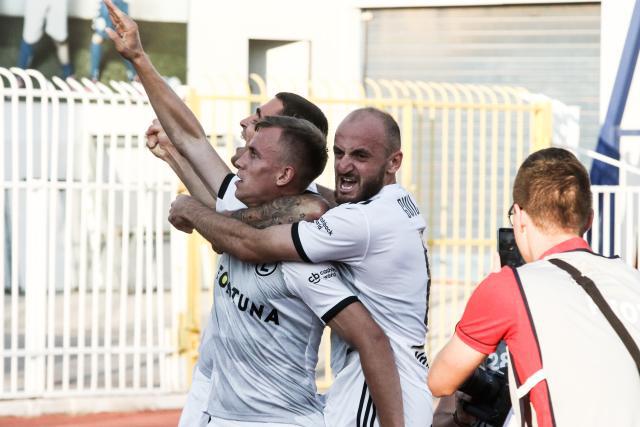 亚运会-胡金秋14+7 中国男篮淘汰韩国晋级四强